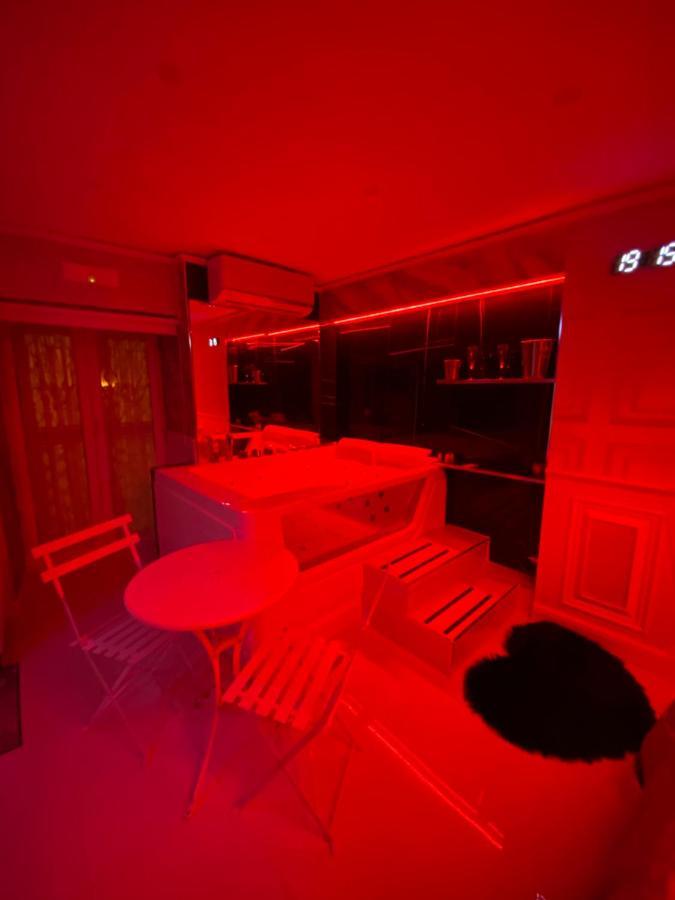 Samm B&B Porta San Gennaro 나폴리 외부 사진