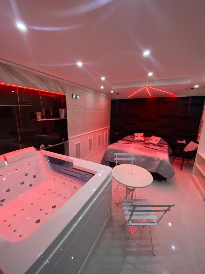 Samm B&B Porta San Gennaro 나폴리 외부 사진